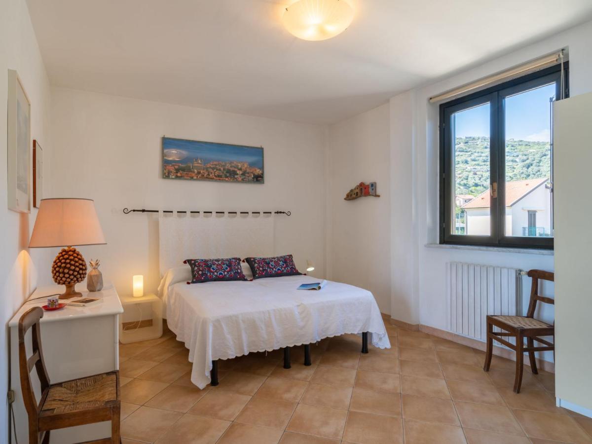 Apartment Le Margherite - Slr261 By Interhome Costarainera Dış mekan fotoğraf